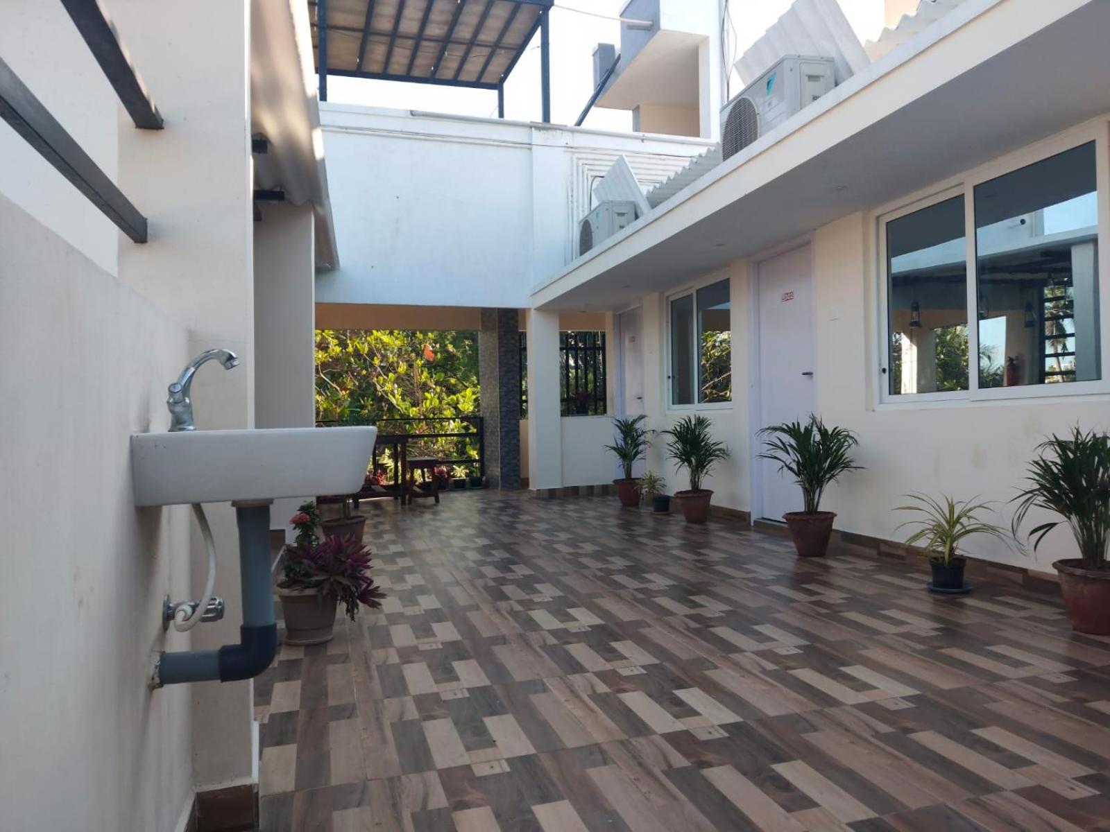 Grand S3 Hotel Pondicherry Exterior photo